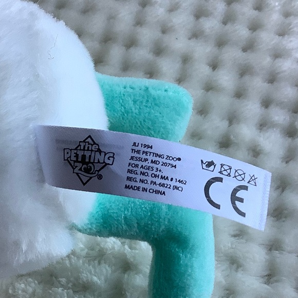 The Petting Zoo Plush Yeti Stuffed Animal Toy White and Teal - Picture 5 of 10